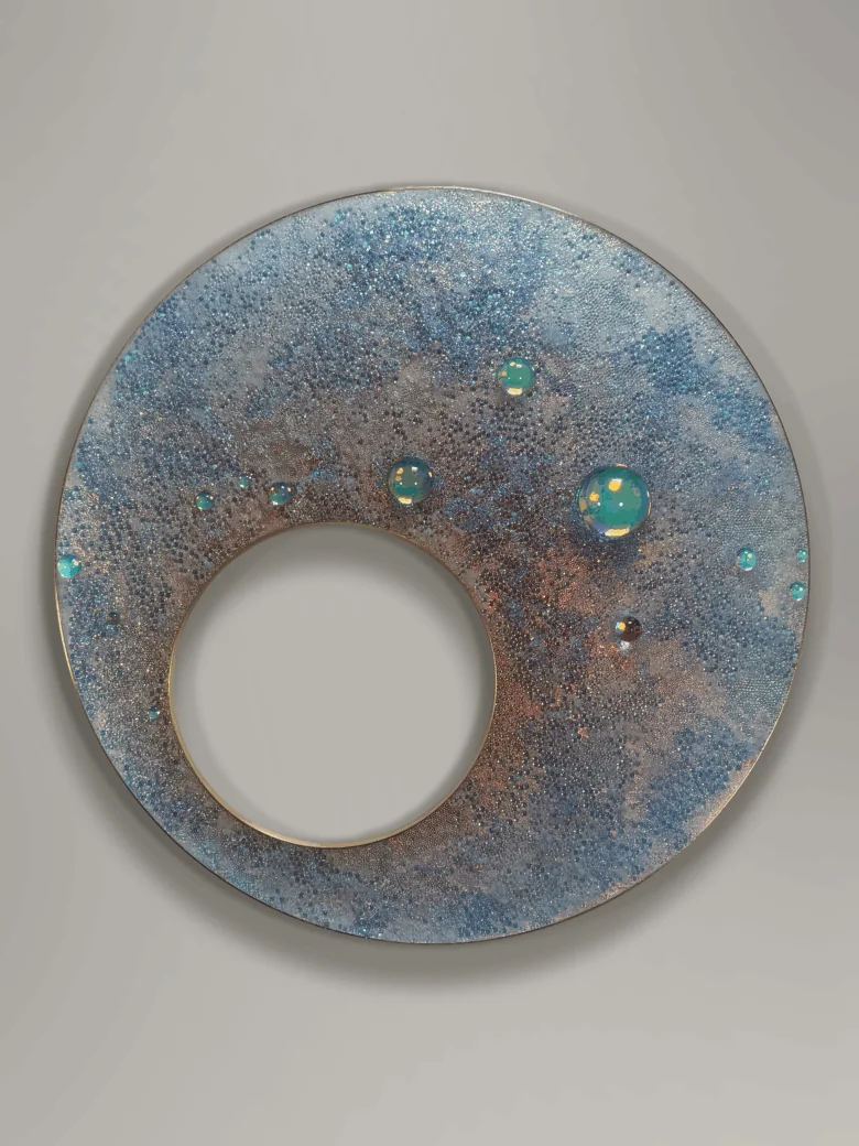 Corine van Voorbergen - Void – Soap Tricolore