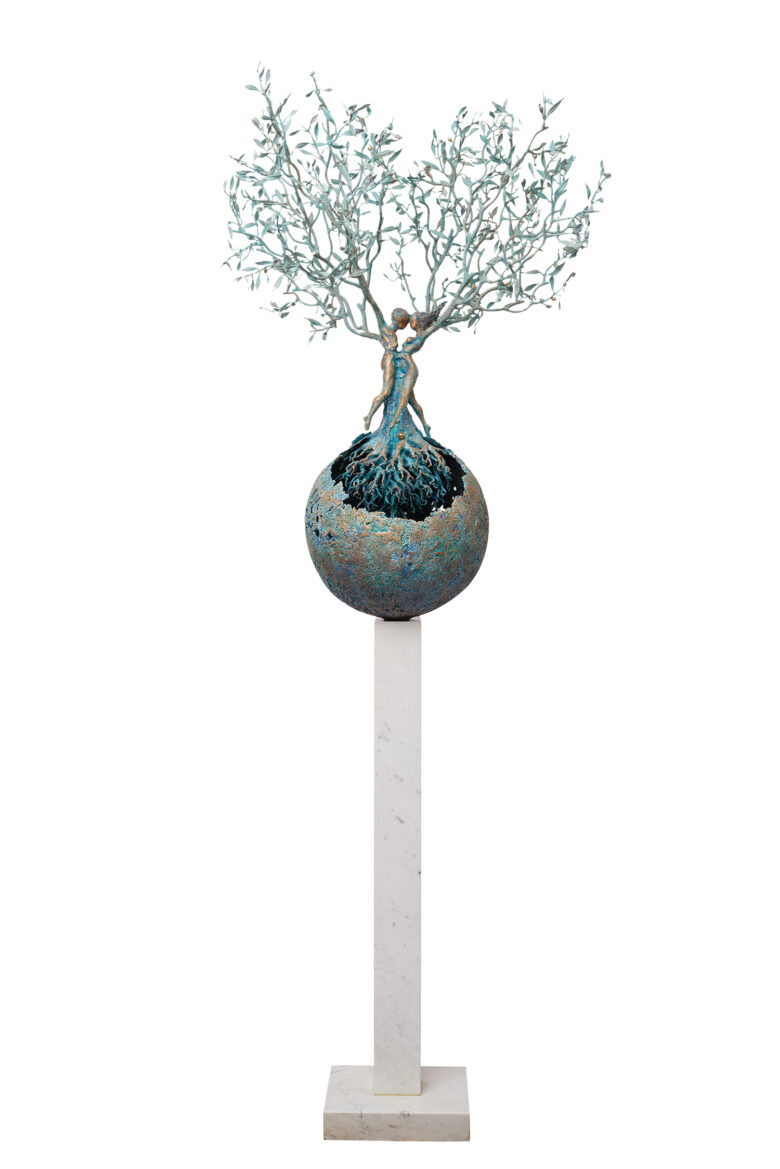 Andrea Roggi - Shared Roots