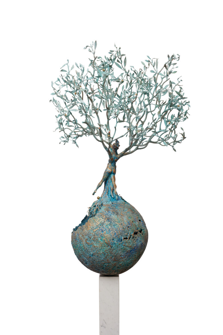 Andrea Roggi - Shared Roots